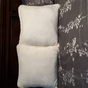 Oversized Pillow, 22" × 22" ×6", Cream